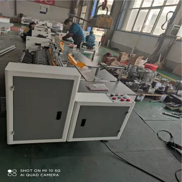 Automatic paper sloter partition machine