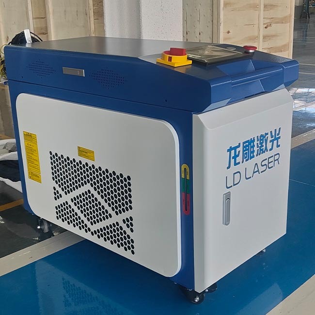 1KW 2KW 3KW Fiber Laser Cutting Cleaning Welding Machine