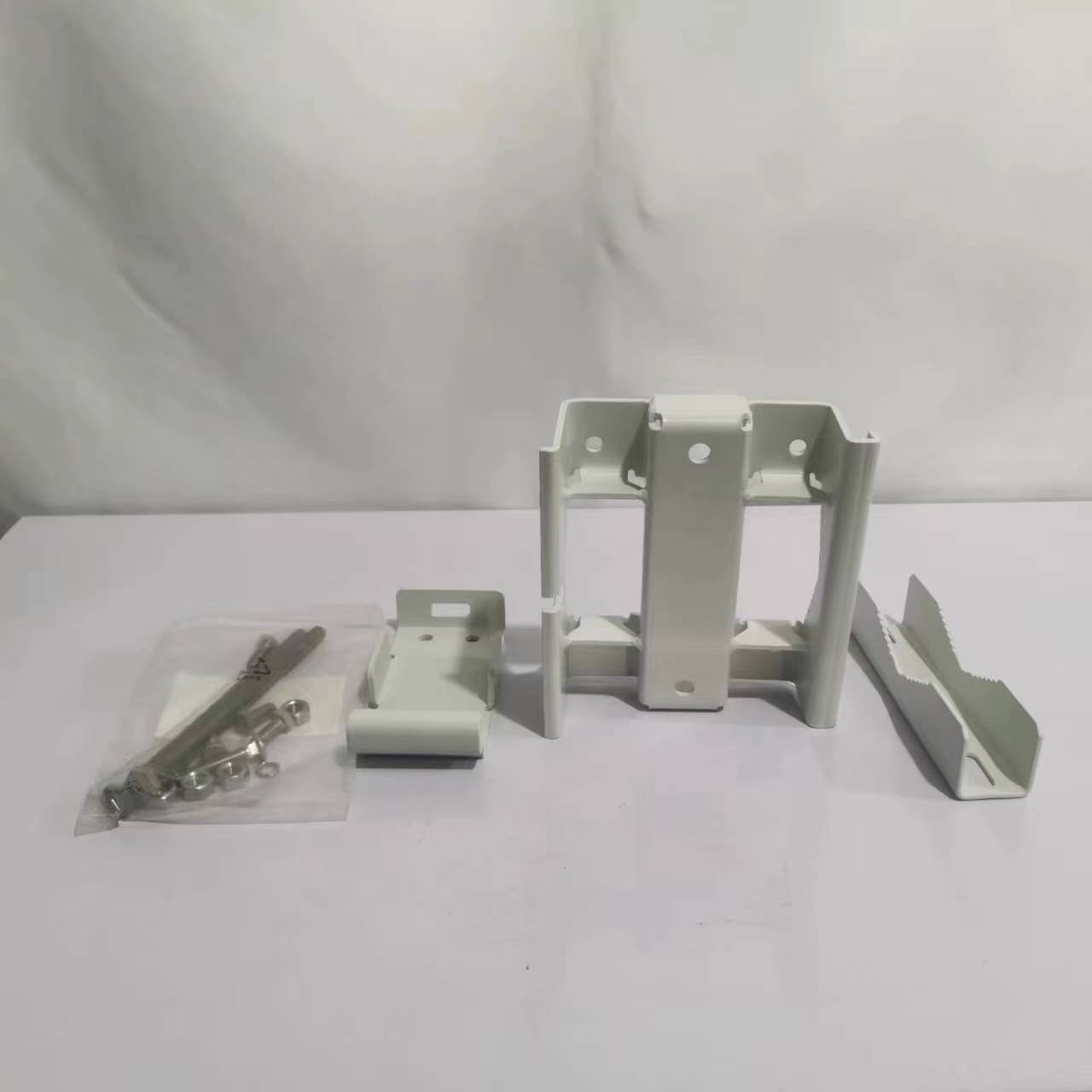 Rru Support Ericsson Rru Pipe Support Kit And Models Ngrbracket1, 2219b1, 2219b3b ...