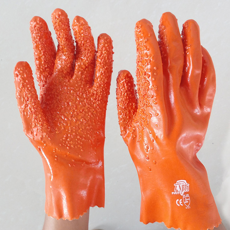 Fichas de guantes con recubrimiento de PVC naranja en la palma