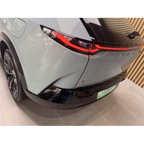 MAZDA EZ-60 Mazda's first global models