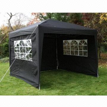 Foldable gazebo, measures 300x300cm