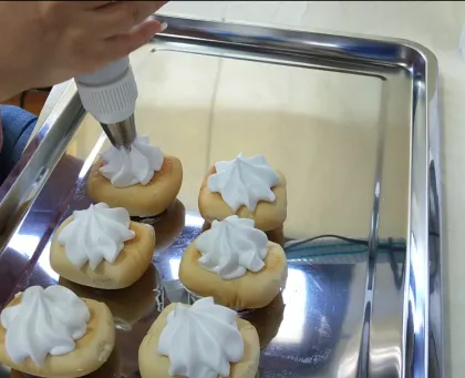 Small Bakery and Beverage Equipment: Waffle Makers and Filling Machines