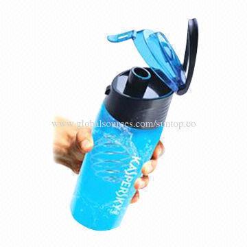 Plastic Bottles in Newest Style and Material with 600mL Capacity