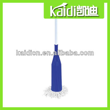 easy to use and easy to wring out the water best mop