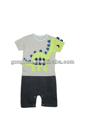 100% cotton baby clothing sets with cute embroidery