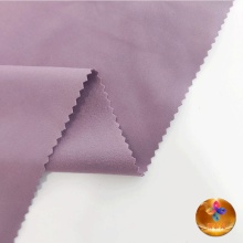 スポーツや水着向けの通気性と柔軟性に優れた生地