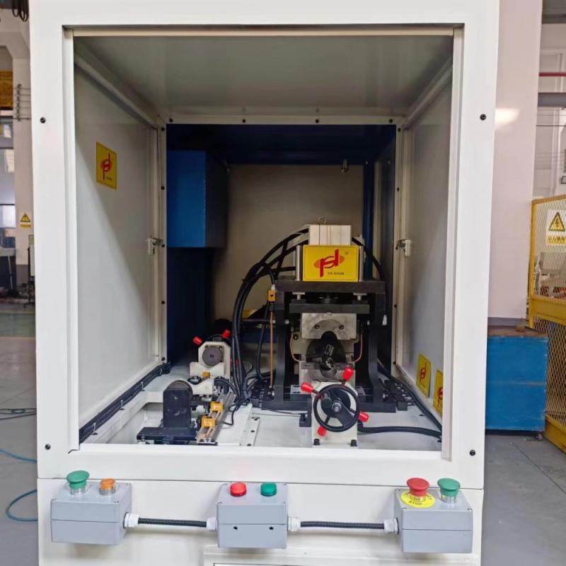 Pipe Beveling and Chamfering Machines