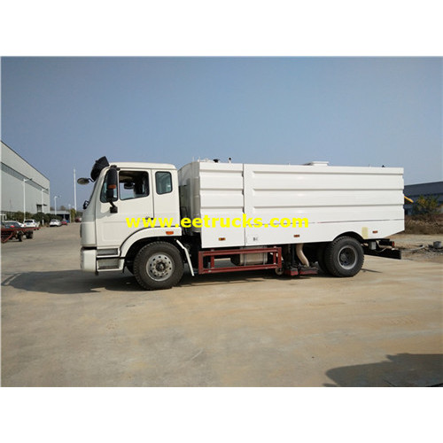 SINOTRUCK 12m3 Road Washing Trucks