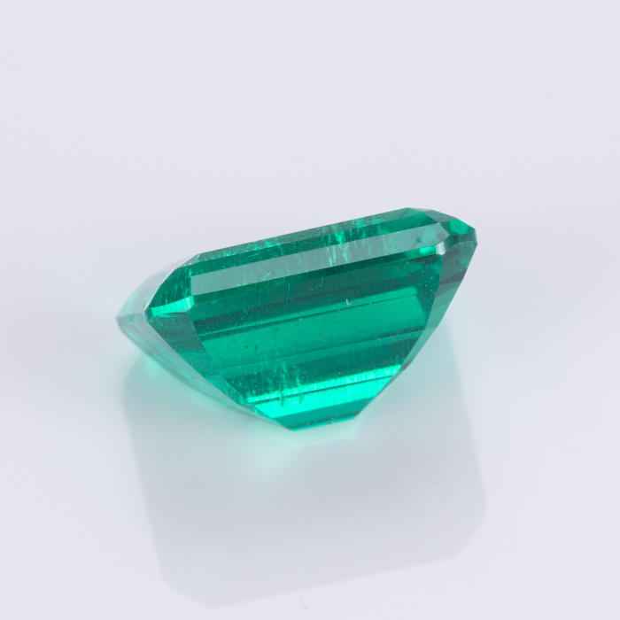 Tunay na 7x11 Lab Grown Colombian Emerald Stone