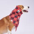 كلب عيد الميلاد slobber مثلث مريحة حجاب