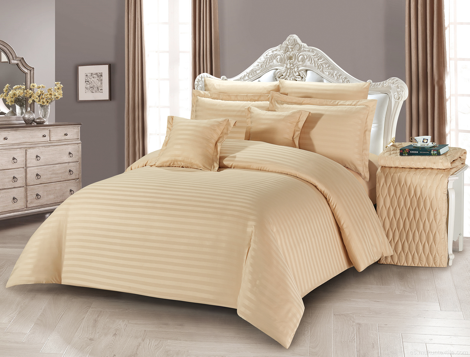 Productor directamente Stripe Hotel Four Piece Set