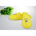 Zapatilla de impresión de rayas de terciopelo de algodón amarillo