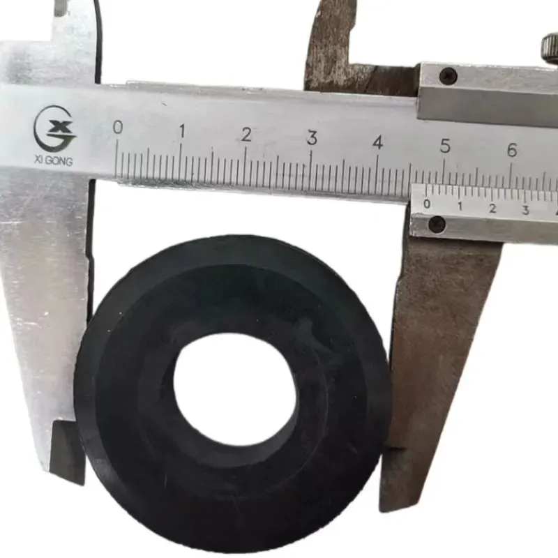 High Quality Bobcat Skid Steer Loader Parts 7000488 Engine Rubber Vibration Damper