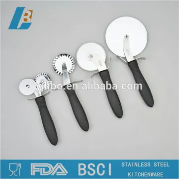 pizza cutter