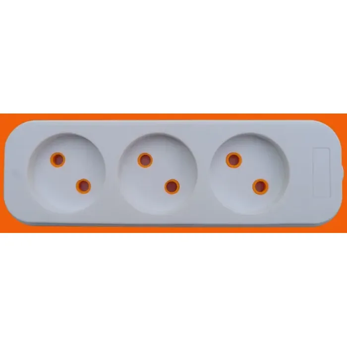 Soket Multi Triple Putih 16A Baru