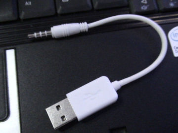 White Black 3.5mm Audio Universal Usb Charger Cable For Ipod / Ipad