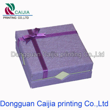 elegant folding gift box with sating cver