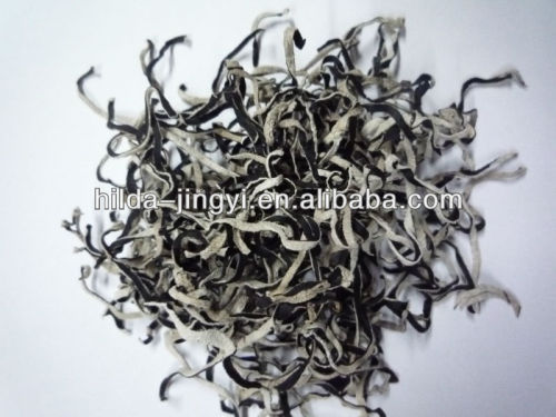 Shredded dried white -black fungus