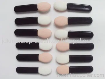 Eyeshadow Sponge &amp; Applicator 