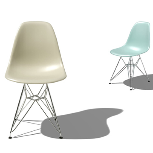 Eames Plastic Side Chair