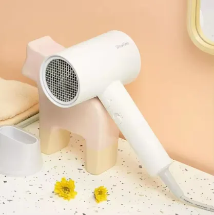 Showsee A1 Professional Ionic Hair Dryer - 1800W Fast Drying Low Noise Salon Quality