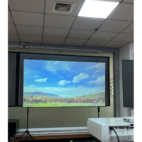 Ткань 100 ″ 4K Длинной бросок экрана ALR Projector