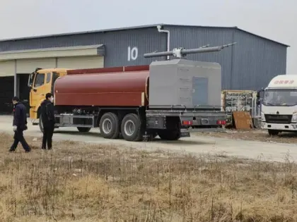 Howo dust pollution vehicles trucks with fog cannon