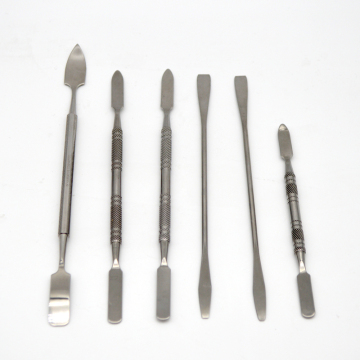 Stainless Steel Makeup Spatulas and Palettes for Professional Beauty Care