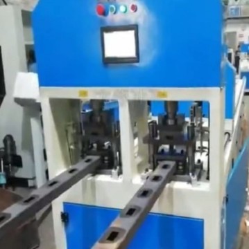 Double station holes profile channel punching machine