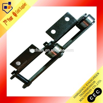 M56 conveyor chains with K2 attachments (M series)
