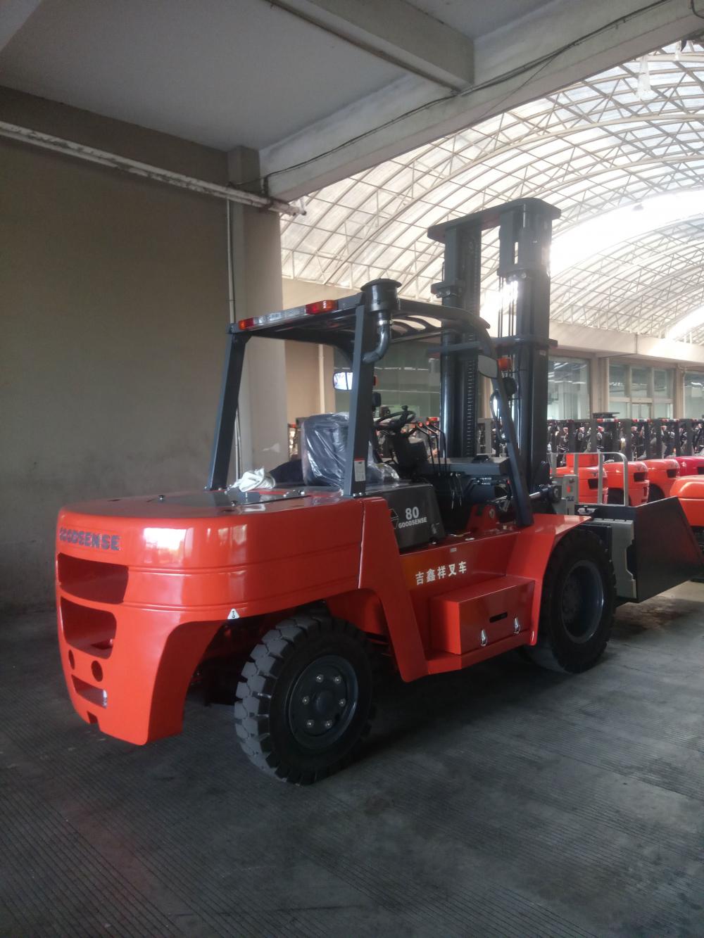 10.0 Ton Stone Forklift