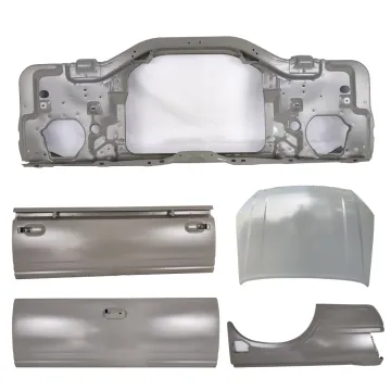 Isuzu TFR Auto Body Parts: Metal Pickup Water Tank Engine Hood Radiator Support Frame
