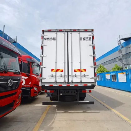 Foton Auman EST heavy duty refrigerated truck