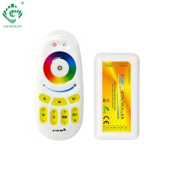 RF RF Touch Pilot Controller dla oświetlenia paska LED RGBCW - odległość 20 m, prąd wyjściowy 6A