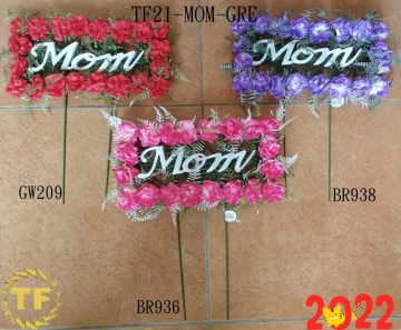 19"Mom Floral Pillow Cemetery