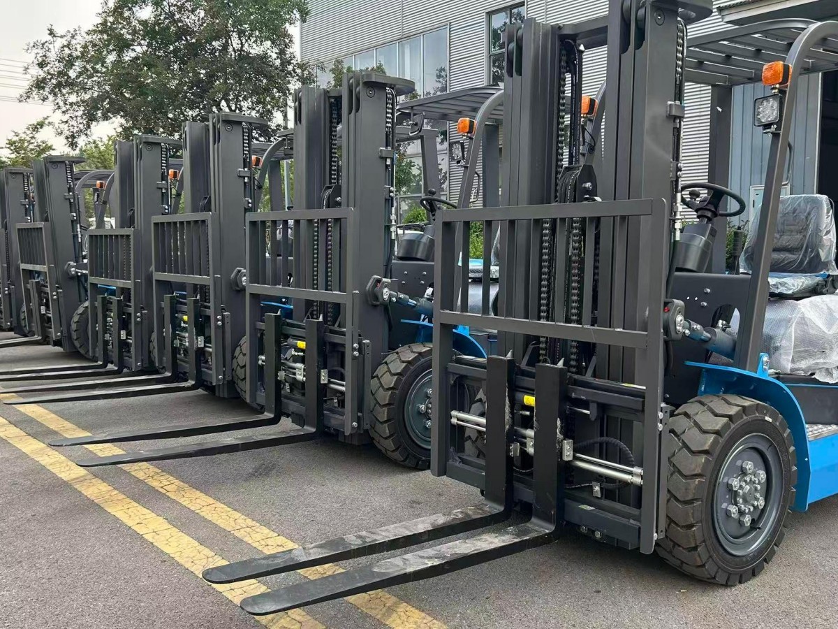electric forklift-2