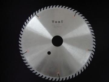 Solid wood longitudinal saw blade