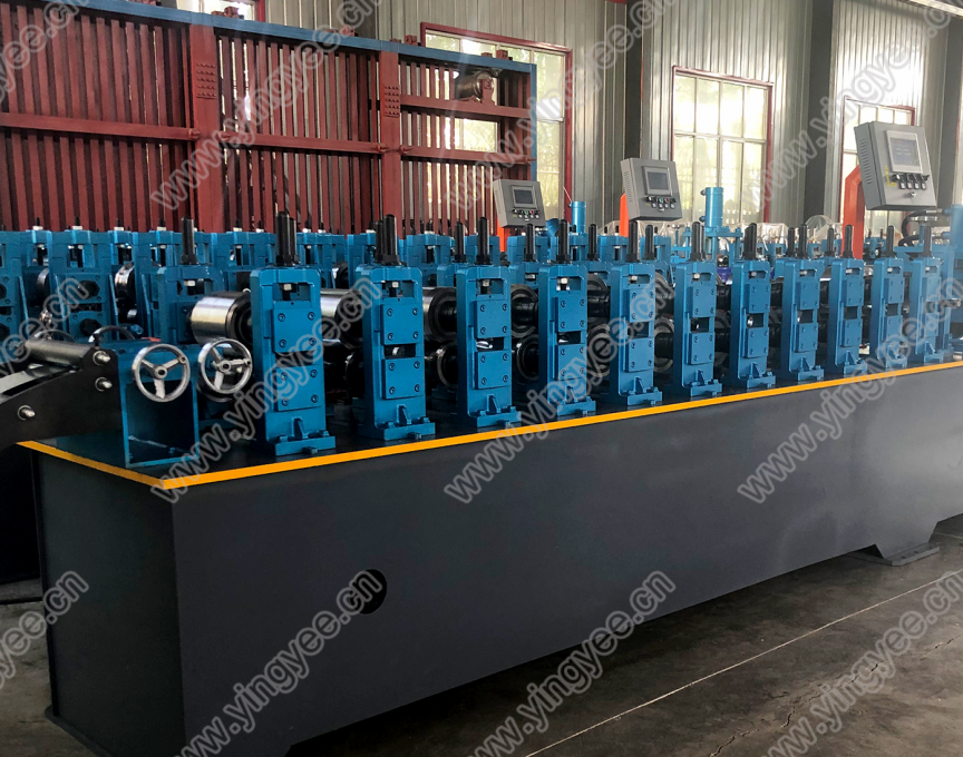 Automatic Stud And Track Making Machine For Drywall