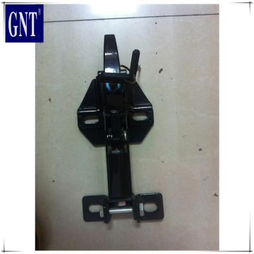 excavator DH220-5 engine cover lock