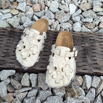 Kemayanni Women's Retro Cork Sole Outdoor Slippers - Wholesale Hollowed Out Boken Shoes