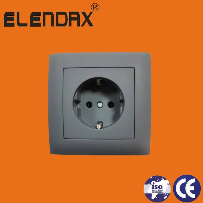 Soket Schuko Tipe Eropa dengan Basis Keramik