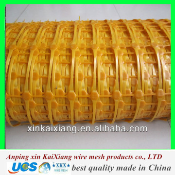 Plastic construction safety net