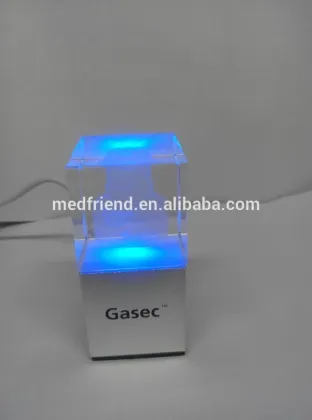 Crystal USB hub with 3D medicine bottle