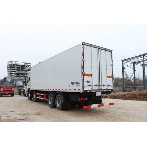 Caminhão de furgão refrigerado da Dongfeng 55m³