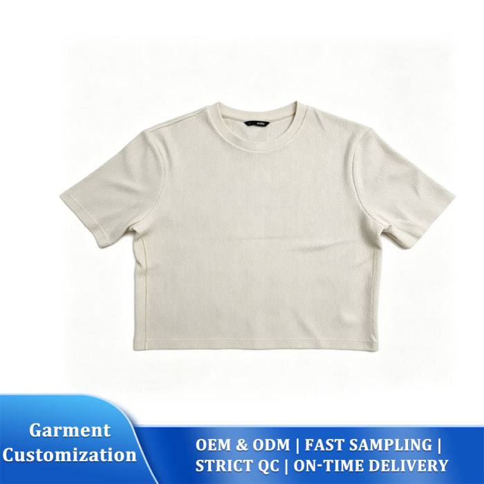 T-shirt girocollo con motivo waffle beige