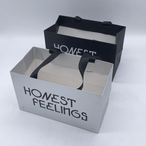 Luxury Boutique Shopping & Gift Packaging Paper Bag