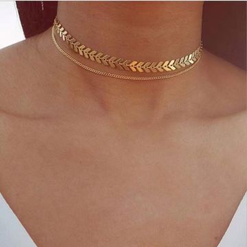 Sweet Butterfly Necklace: Acrylic Color Sweet Beauty Style Clavicle Chain