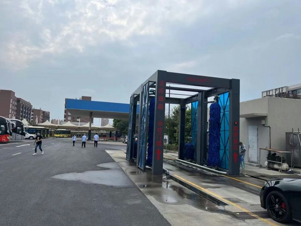 Automated Truck Wash System