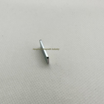 N52 neodymium iron boron strong magnetic magnet